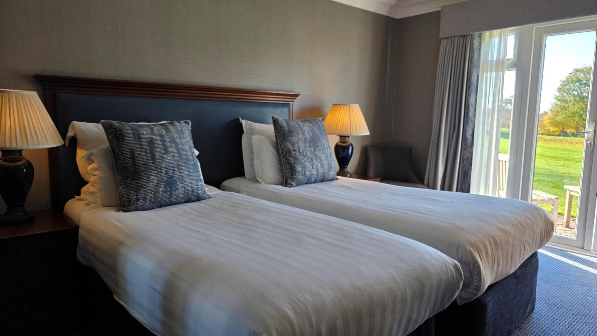 Deluxe Twin Room View