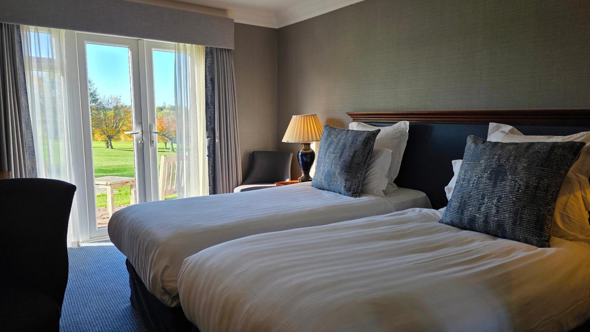Deluxe Twin Room View