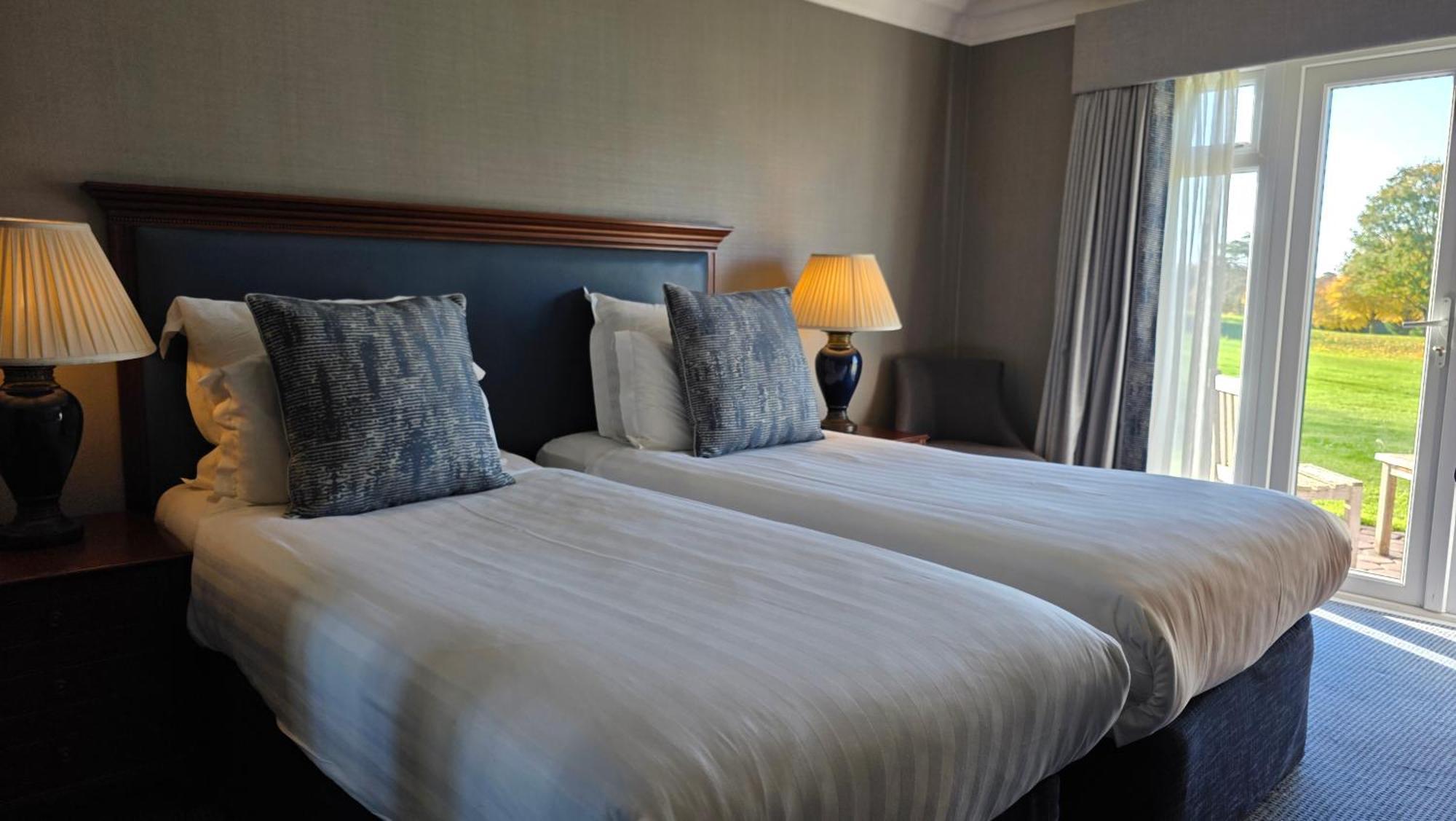 Deluxe Twin Room View